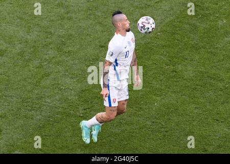 Marek Hamšík della Slovacchia durante la partita UEFA EURO Group e tra Svezia e Slovacchia allo stadio Krestovsky di San Pietroburgo [Photo by MB Media] Foto Stock