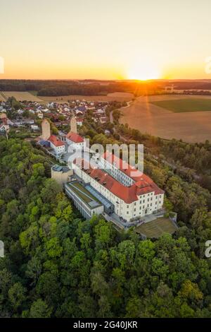 Castello di Hirschberg al tramonto, Beilngries, Eichstaett, alta Baviera, Baviera, Germania, Europa Foto Stock