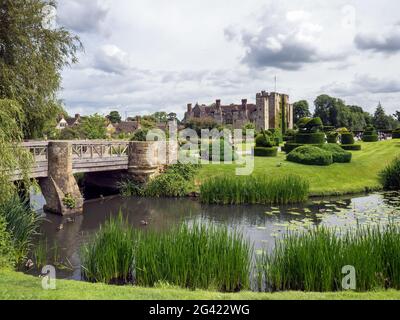 Vista del castello di Hever e motivi di Hever Kent Foto Stock