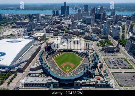 Detroit, Michigan, Stati Uniti. 11 Giugno 2021. 11 giugno 2021 - Detroit, Michigan, USA: Comerica Park è un campo da baseball all'aperto situato nel centro di Detroit. È la sede dei Detroit Tigers of Major League Baseball, in sostituzione del Tiger Stadium nel 2000. Credit: Walter G Arce Sr Grindstone Medi/ASP/ZUMA Wire/Alamy Live News Foto Stock