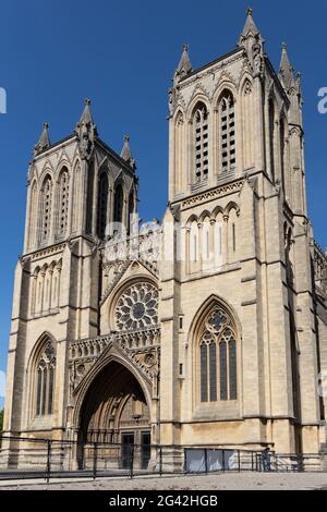 BRISTOL, Regno Unito - 14 maggio : vista della Cattedrale di Bristol il Maggio 14, 2019 Foto Stock