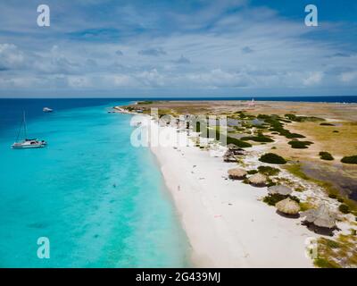 Piccola isola di Curacao famosa per le gite di un giorno e le escursioni di snorkeling sulle spiagge bianche e l'oceano azzurro, Klein Curacao Island in Foto Stock