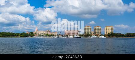 Hotel edifici sul lungomare, San Pietroburgo, Florida, Stati Uniti Foto Stock