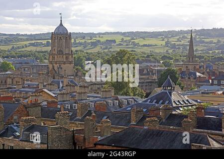 Corpus Christi College e Christ Church Cathedral, Oxford, Oxfordshire, Inghilterra Foto Stock