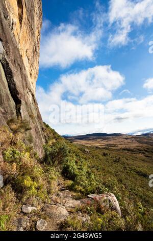 Formazioni rocciose nei Monti Andringitra, Parco Nazionale Andringitra, Madagascar meridionale, Africa Foto Stock