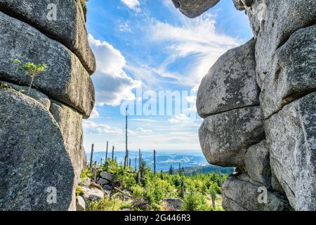 Formazioni rocciose a Dreisesselberg nella Foresta Bavarese, Baviera, Germania Foto Stock