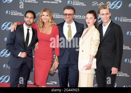 Monte Carlo, Monaco . 18 Giugno 2021. Samy Gharbi, Ingrid Chauvin, Alexandre Brasseur, Camille Genau e Hector Langevin partecipano alla cerimonia di apertura del 60° Festival TV di Monte Carlo il 18 giugno 2021 a Monte-Carlo, Monaco. Foto di David Niviere/ABACAPRESS.COM Credit: Abaca Press/Alamy Live News Foto Stock