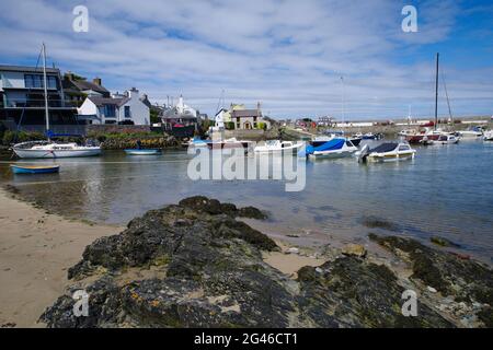 Cemaes Bay Harbor, Anglesey North Wales. Foto Stock