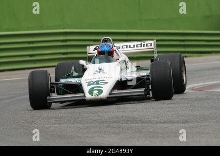 Imola, 6 giugno 2012: Pista sconosciuta sulla Classic F1 Car 1982 Williams FW 08 ex Keke Rosberg durante le prove di Imola Classic 2012 sul circuito di Imola in Italia. Foto Stock