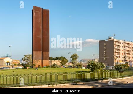 Monumento ai caduti nella lotta contro la mafia, monumento alle vittime della mafia, Palermo, Sicilia, Italia Foto Stock