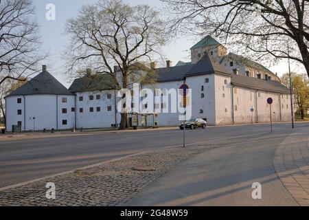 Il castello di Turku a Turku (Abo in svedese), uno degli edifici più antichi ancora in uso e il più grande edificio medievale in Finlandia Foto Stock
