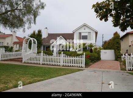 Santa Monica, California, USA 18 giugno 2021 UNA visione generale dell'atmosfera dell'ex casa/casa dell'attore Lou Ferigno al 621 17th Street a Santa Monica, California, USA. Foto di Barry King/Alamy Stock foto Foto Stock