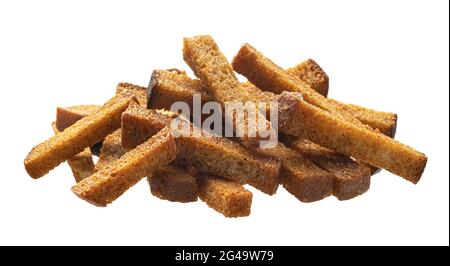 Cumulo di crostini di segale isolati su sfondo bianco Foto Stock