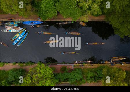 Diversi tipi di barche a alapuzha, Kerala Foto Stock