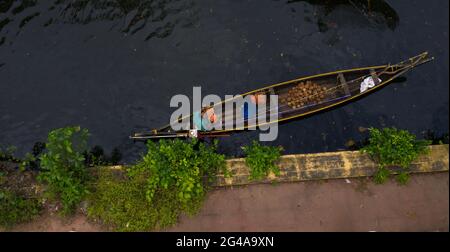 Diversi tipi di barche a alapuzha, Kerala Foto Stock