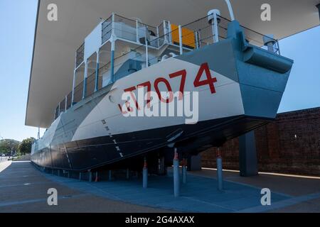 Landing Craft LCT 7074 Portsmouth Foto Stock