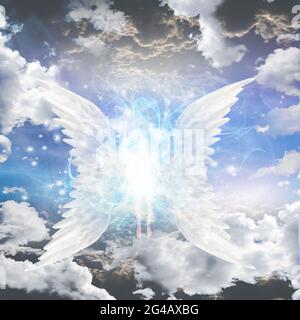 Le ali di Angel. Composizione spirituale. Rendering 3D. Foto Stock