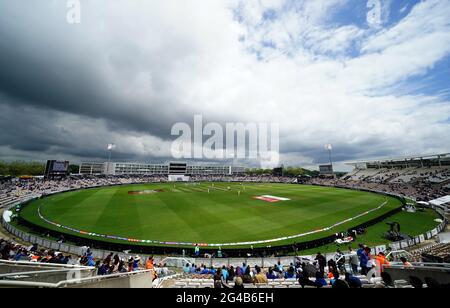 Una panoramica generale dell'Hampshire Bowl durante il terzo giorno della partita finale del Campionato del mondo ICC all'Ageas Bowl, Southampton. Data immagine: Domenica 20 giugno 2021. Foto Stock