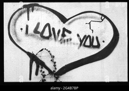 Ti amo i graffiti in bianco e nero Foto Stock