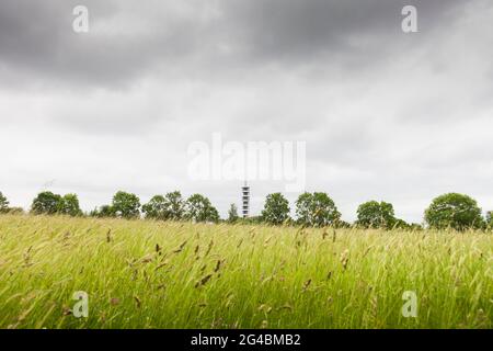 Purdown BT Tower a Stoke Park, Bristol, una torre di telecomunicazioni in cemento armato del 1970. Foto Stock