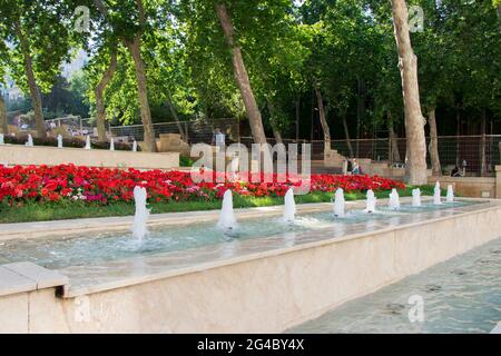 Piazza della Fontana a Baku - Azerbaigian. Luogo rilassante. Foto Stock