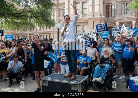 Austin, Texas, Stati Uniti. 20 Giugno 2021. Julian Castro al raduno per il popolo di Austin, Texas. Mario Cantu/CSM/Alamy Live News Foto Stock