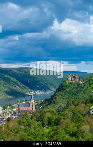 Città delle Torri e del vino, città storica di Oberwesel, Valle del Medio Reno, Patrimonio dell'Umanità dell'UNESCO, Renania-Palatinato, Germania Foto Stock