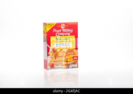 Pearl Milling, nuova identità per zia Jemima, Buttermilk complete Pancake Mix Box Foto Stock