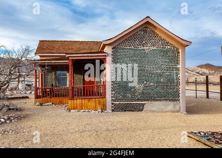 Tom Kelly's Bottle House, Rhyolite, Beatty, Death Valley National Park, Nevada Foto Stock