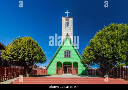 Chiesa di legno elencata nell'UNESCO, Curaco de Velez villaggio, Isla Quinchao isola, Cile Foto Stock