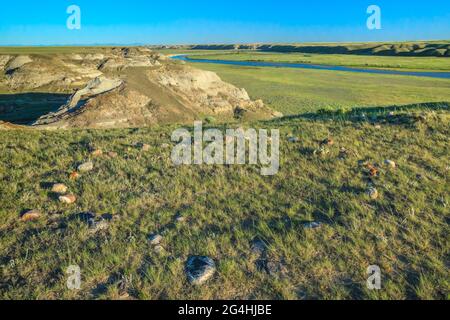 anello di tipi sopra la valle del fiume latte vicino havre, montana Foto Stock