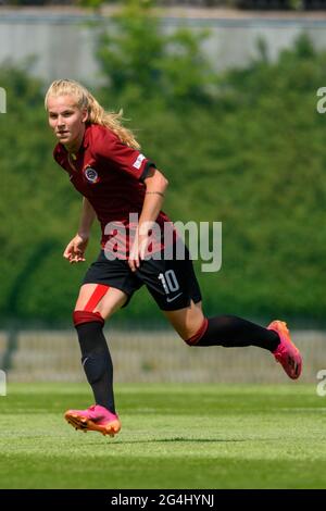 Praga, Repubblica Ceca. 19 giugno 2021. Aneta Pochmanova (10 Sparta Praga) durante la partita I. liga Zeny tra Sparta Praga e 1. FC Slovacko allo Stadio Strahov, Repubblica Ceca. Credit: SPP Sport Press Photo. /Alamy Live News Foto Stock