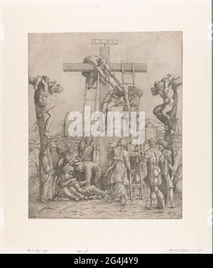 Croce. Il corpo di Cristo è preso dalla croce da Jozef van Arimatea e Nikodemo. Il cordoglio della Maria sotto la croce. I due assassini sono ancora appesi sulle loro croci a sinistra e a destra. Sullo sfondo una città. Foto Stock