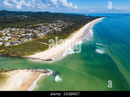 Immagine aerea di Mooball Creek Mouth a Pottsville, NSW Australia Foto Stock