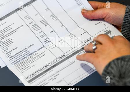 4,000 euro stipendio netto, payslip Foto Stock