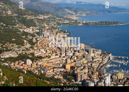 Vista panoramica aerea di Monte Carlo, Monaco da Tete de Chien. Foto Stock