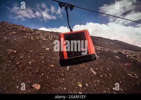 Cabina sulla cima dell'Etna Vulcano, Sicilia, Italia, Europa Foto Stock