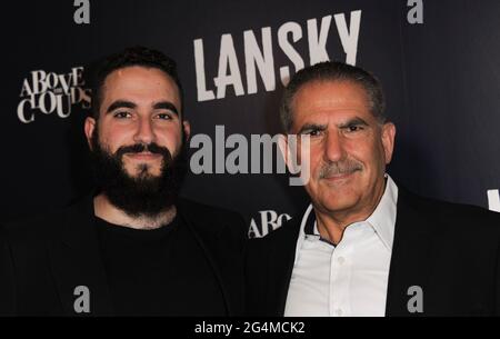 Los Angeles, California. 21 giugno 2021. All'arrivo di LANSKY Premiere, Harmony Gold Theatre, Los Angeles, CA 21 giugno 2021. Credit: Elizabeth Goodenough/Everett Collection/Alamy Live News Foto Stock