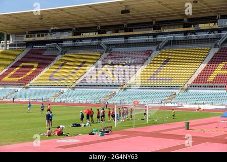 Praga, Repubblica Ceca. 19 giugno 2021. Stand principale dello stadio Na Juliska di Dukla Prague, Repubblica Ceca. Credit: SPP Sport Press Photo. /Alamy Live News Foto Stock