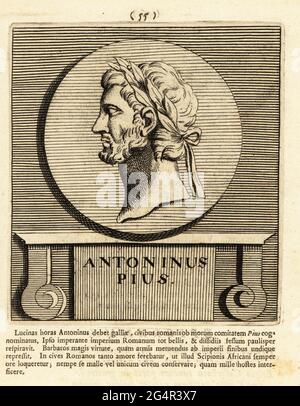 Tito Aelius Hadrianus Antonino Pio, 86 d.C., imperatore romano dal 138 al 161 d.C. Uno dei cinque buoni imperatori della dinastia Nerva-Antonina. Antonio Pio. Incisione su copperplate di Pieter Bodart (1676-1712) da Henricus Spoor's Deorum et Heroum, virorum et mulierum Illustrium imagines Antiquae Illustatae, dei ed Eroi, uomini e Donne, Illustrated with Antique Images, Petrum, Amsterdam, 1715. Pubblicato per la prima volta come Favissæ utriusque antiquitatis tam Romanæ quam Græcæ nel 1707. Henricus Spoor era un medico olandese, studioso di musica classica, poeta e scrittore, fl. 1694-1716. Foto Stock