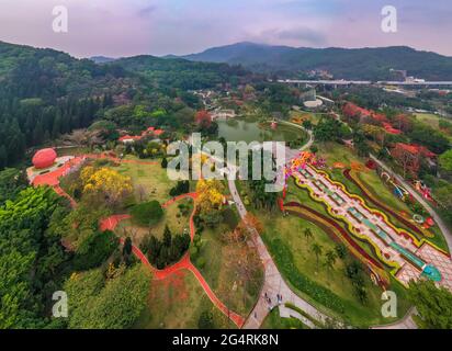 Il parco luhu nel quartiere yuexiu di guangzhou nella provincia di guangdong Foto Stock