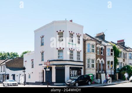 Masjid al-Falah un nuovo masjid si trova in Sussex Street, Plaistow, Newham, Londra, Regno Unito Foto Stock