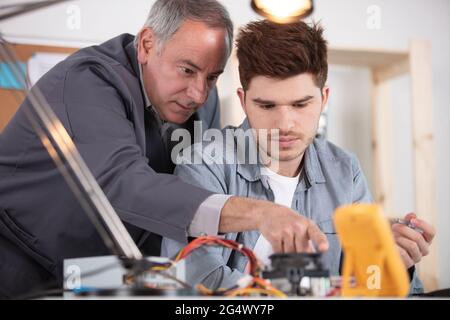 formazione professionale tecnica nell'industria Foto Stock