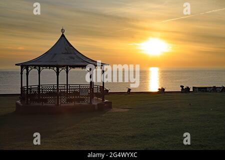 Hunstanton Band Stand, Norfolk al tramonto Foto Stock