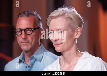 Roma, Italia. 24 Giugno 2021. Attrice e performer britannici Tilda Swinton e Olivier Saillard (Foto di Matteo Nardone/Pacific Press) Credit: Pacific Press Media Production Corp./Alamy Live News Foto Stock