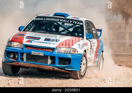 Mandria, Paphos District, Cipro - 11 novembre 2018: Mitsubishi EVO III al Pafo Auto Rally Sprint Foto Stock