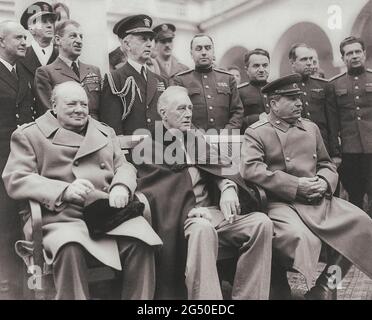 Foto archivistica della Conferenza di Crimea. Il primo ministro Winston Churchill, il presidente Franklin D. Roosevelt e il maresciallo Joseph Stalin nel palazzo di Ya Foto Stock