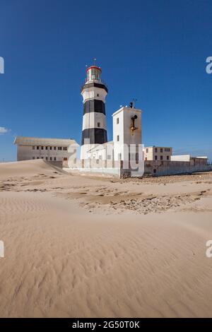 Cape recife Faro è uno dei più importanti segni di navigazione sulla costa dell'Oceano Indiano del Sud Africa, l'ingresso a Port Elizabeth Foto Stock