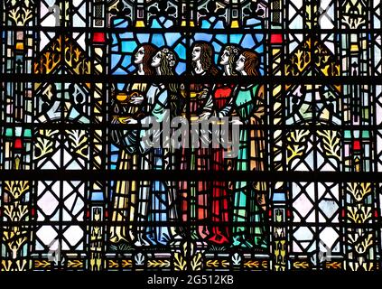 Particolare della finestra in vetro colorato nella Cattedrale di Liverpool, Chiesa del Cristo risorto Foto Stock