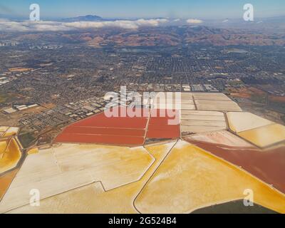 Vista aerea del Don Edwards San Francisco Bay National Wildlife Refuge a San Francisco, California Foto Stock